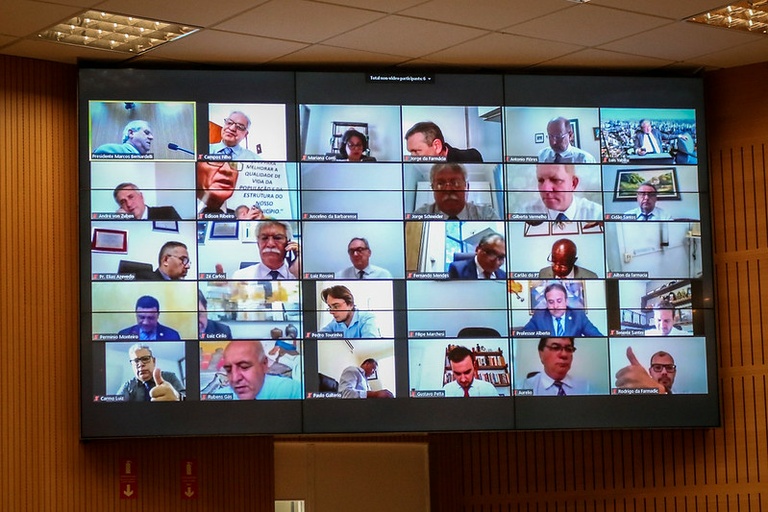 Câmara de Campinas vota hoje projeto que prorroga contrato de trabalhadores da Saúde